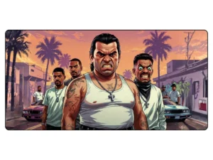 Tapis de souris gamer/gaming représentant quatre hommes au style urbain, le visage en colère, dans une ruelle ensoleillée avec des palmiers et des voitures. C'est un design inspiré de Miami, idéal pour les gamers.